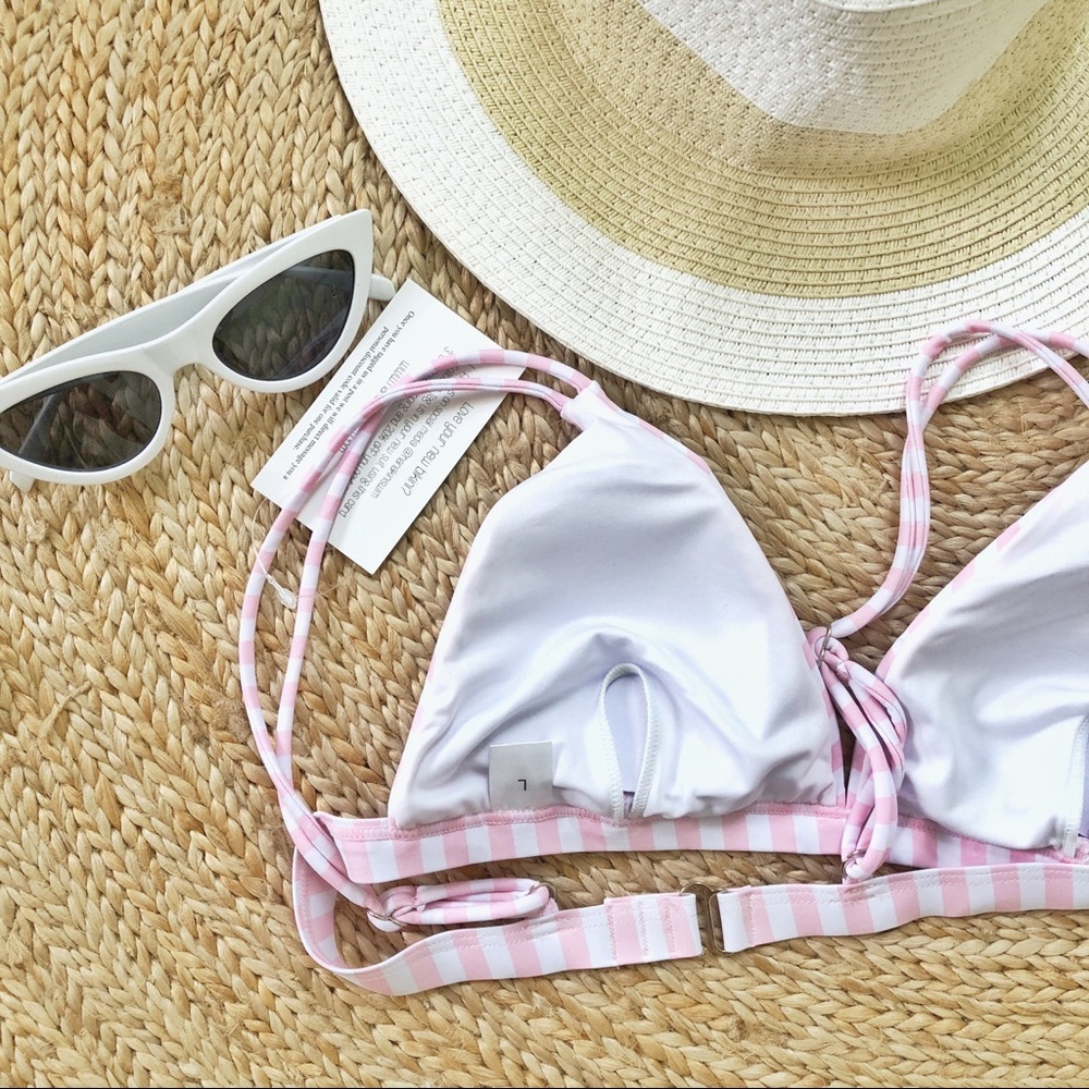 NWT• Candy Striped swim top - Picture 4 of 4